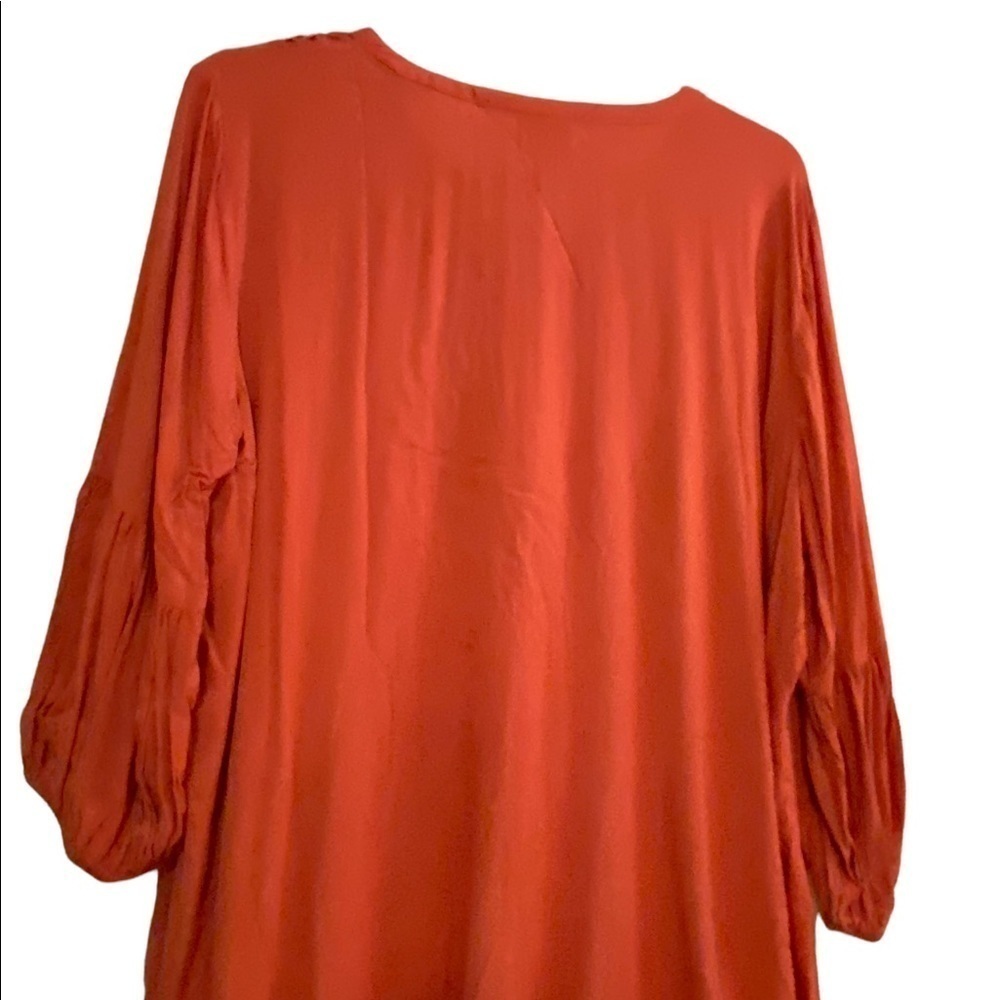 Womens dress blouse with velvet accent - Picture 2 of 4